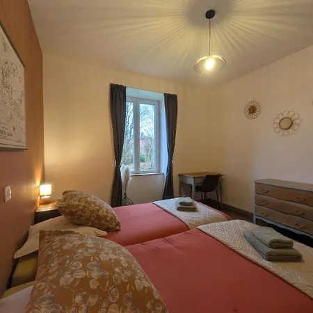 Les Champs Dessus Holiday home Sarrey